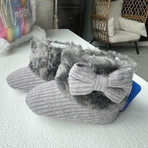 Baby girl booties, size 1